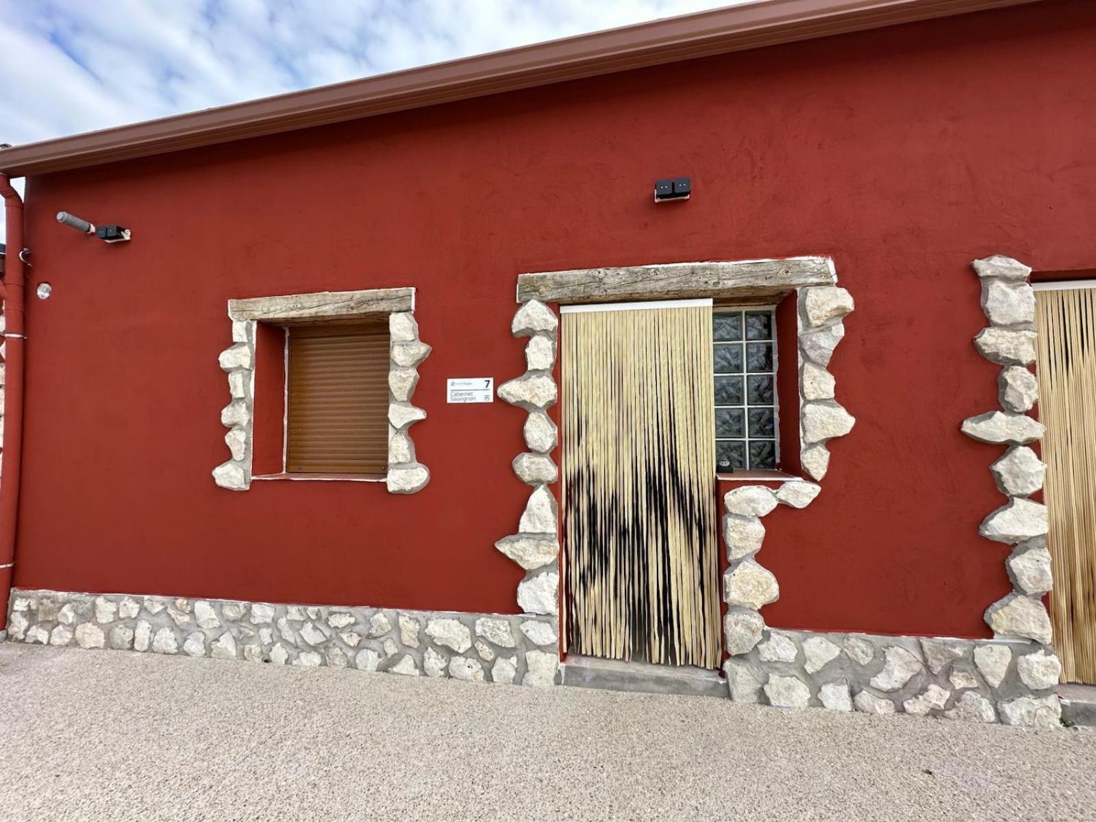 Finca Entrevinedos De Bodegas Marcos Penafiel Exterior photo