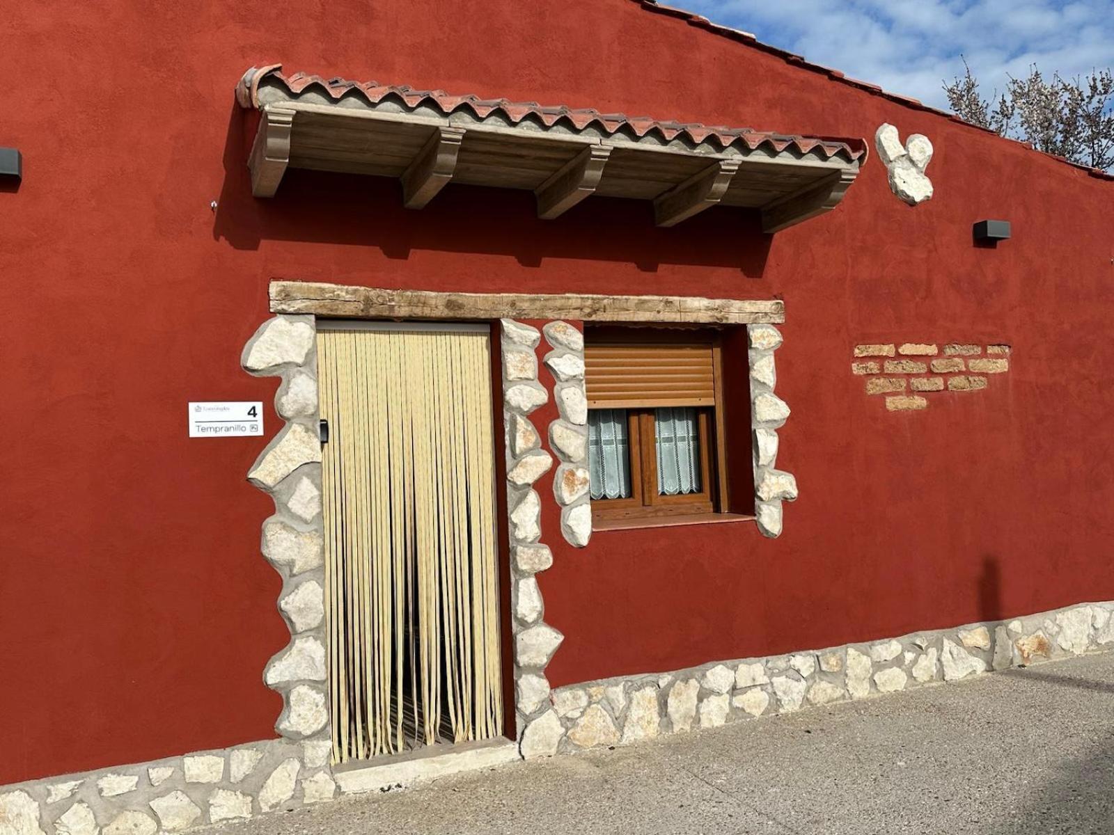 Finca Entrevinedos De Bodegas Marcos Penafiel Exterior photo